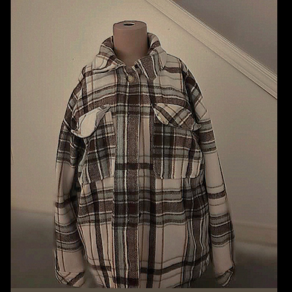 Plaid coat 🦋